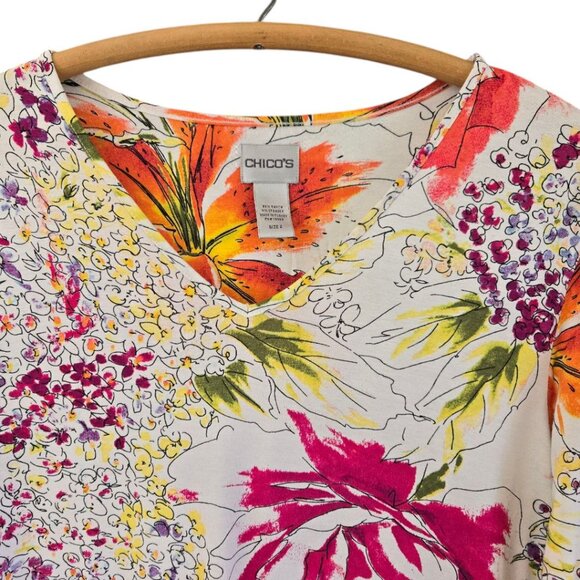 Chicos Size 2 Womens Large Watercolor Floral V-Neck 3/4 Sleeve Tshirt - Picture 3 of 9
